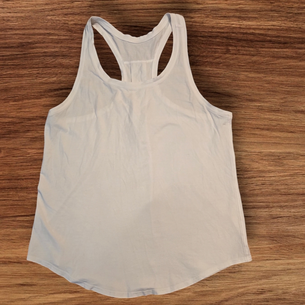 Lululemon - Picture 5 of 9